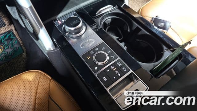 Land Rover Discovery 5 2018 — ფოტო 3/20