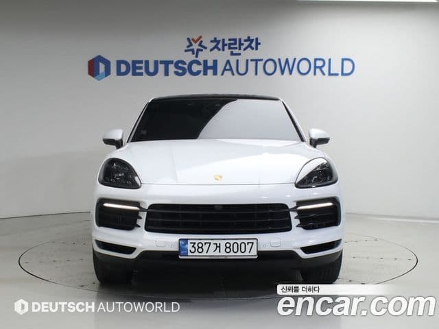 Porsche Cayenne 2022 — Photo 1/20