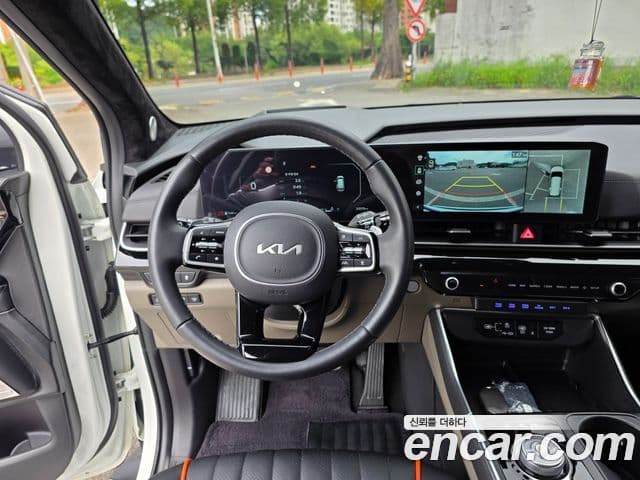 Kia Carnival 2024 — Şəkil 16/20
