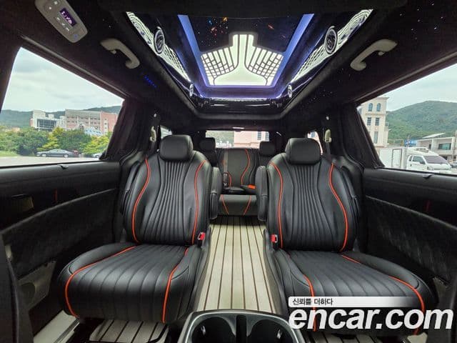 Kia Carnival 2024 — Şəkil 20/20