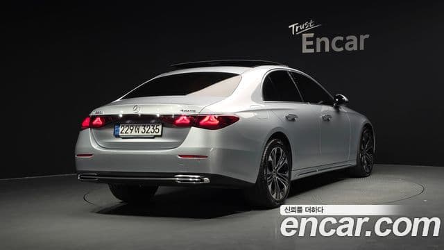 Mercedes-Benz E-Class 2024 — Şəkil 5/20