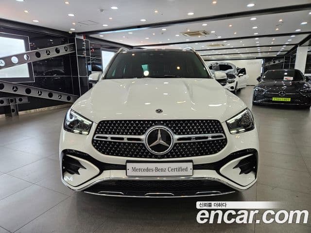 Mercedes-Benz GLE-Class 2025 — Photo 14/16