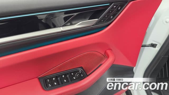 Porsche Macan EV 2025 — Şəkil 4/34