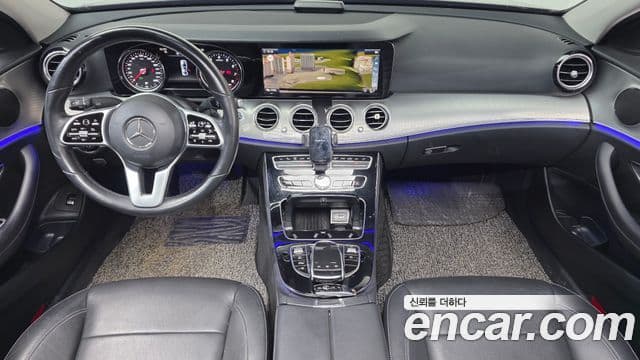 Mercedes-Benz E-Class 2019 — Şəkil 9/32