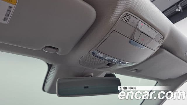 Mercedes-Benz E-Class 2019 — Şəkil 31/32