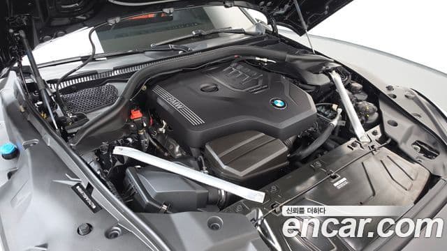 BMW Z4 2023 — Photo 5/31