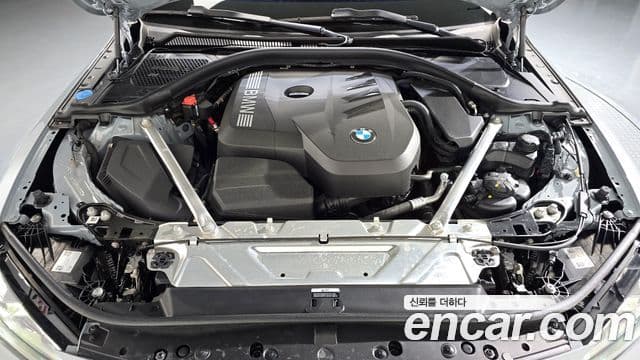 BMW 4 Series 2025 — ფოტო 5/32