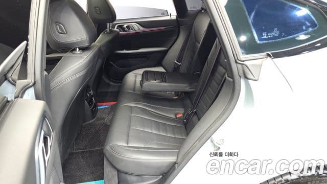 BMW 4 Series 2025 — ფოტო 26/32