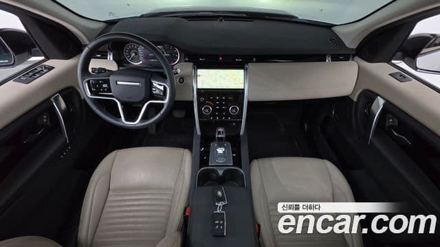 Land Rover Discovery Sport 2022 — Фото 7/20