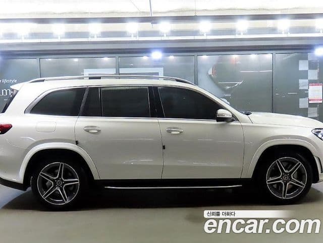 Mercedes-Benz GLS-Class 2022 — Photo 20/20