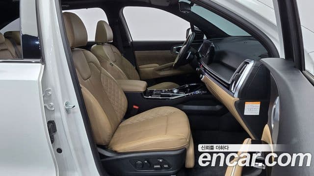 Kia Sorento 2024 — Фото 11/20
