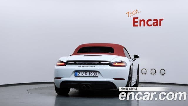 Porsche 718 Boxster 2019 — Фото 4/20