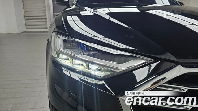 Audi A8 2020 — Photo 29/36