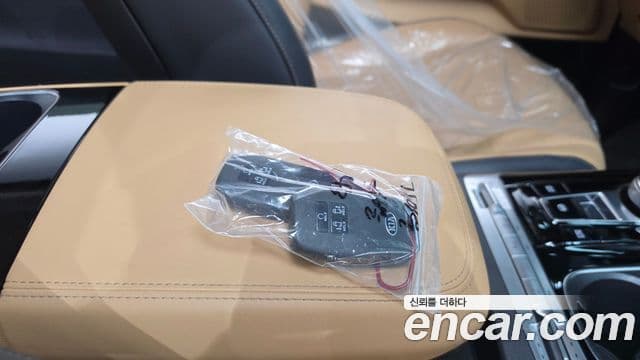 Kia Carnival 2021 — Фото 15/20