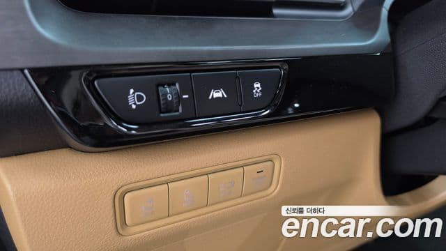 Kia Carnival 2021 — Photo 20/37