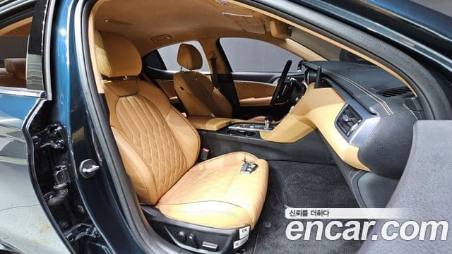 Genesis G70 2022 — ფოტო 10/35