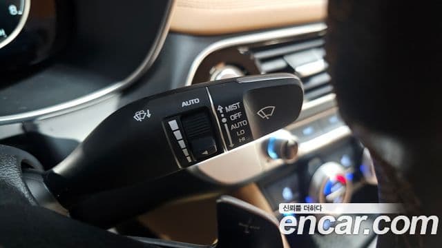 Genesis G70 2022 — ფოტო 35/35