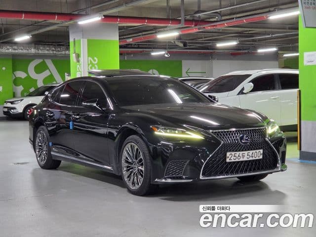 Lexus LS500h 2021 — Şəkil 20/20