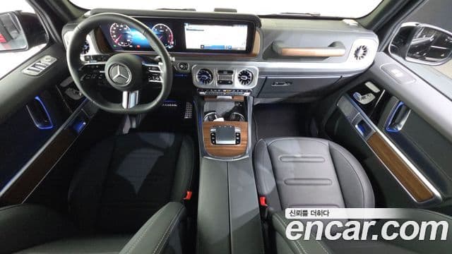 Mercedes-Benz G-Class 2026 — Photo 7/20