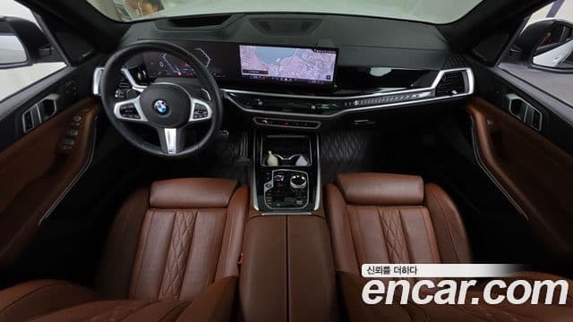 BMW X7 2024 — Photo 3/35