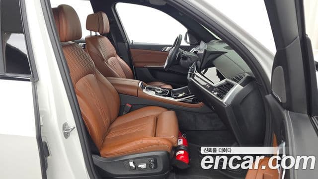BMW X7 2024 — Photo 5/35