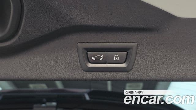 BMW X7 2024 — Photo 9/35