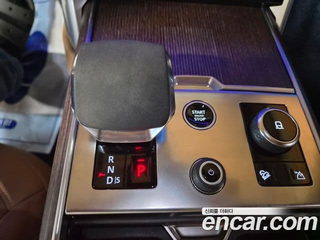Land Rover Range Rover 2022 — Şəkil 16/20