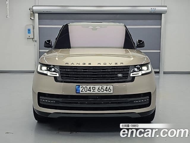 Land Rover Range Rover 2023 — ფოტო 17/18