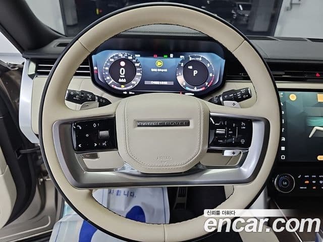 Land Rover Range Rover 2023 — ფოტო 8/18
