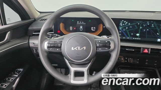 Kia K5 2024 — Photo 30/31