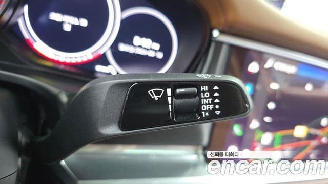 Porsche Panamera 2023 — Photo 28/34