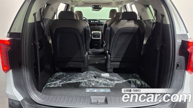 Kia Carnival 2024 — Photo 15/33