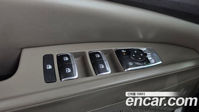 Kia Carnival 2024 — Photo 4/33