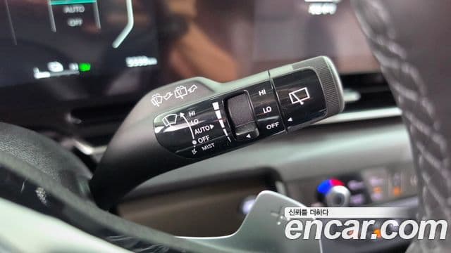 Kia Carnival 2024 — Photo 16/33