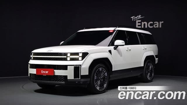 Hyundai Santa Fe 2023 — Şəkil 19/35