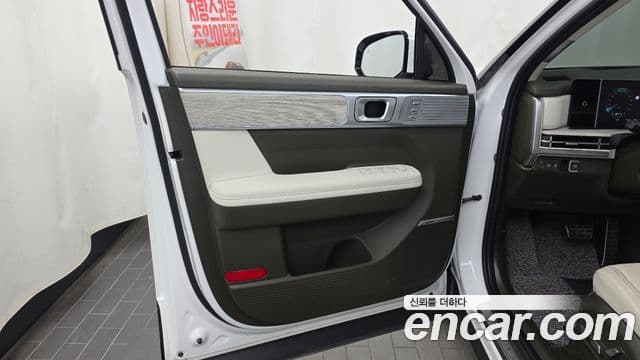 Hyundai Santa Fe 2023 — Şəkil 9/35