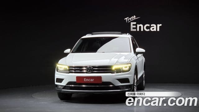 Volkswagen Tiguan 2020 — Photo 16/20