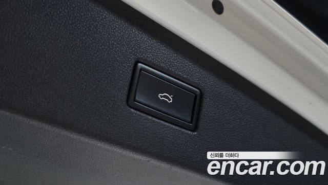 Volkswagen Tiguan 2020 — Photo 4/20