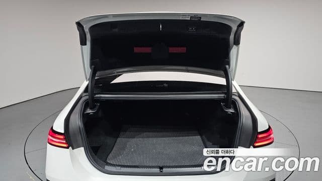 BMW i5 2024 — ფოტო 1/36