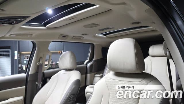 Kia Carnival 2025 — Photo 20/20
