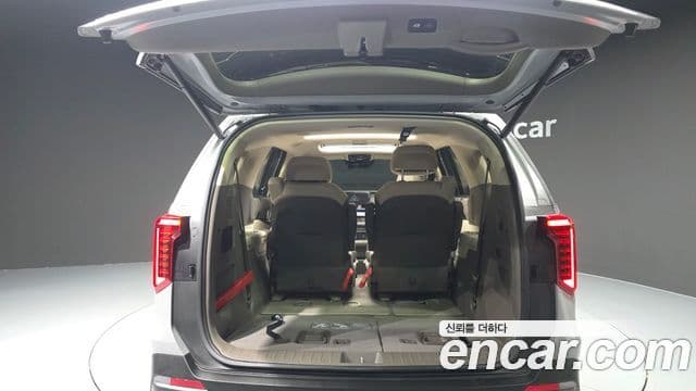 Kia Carnival 2025 — Photo 19/20