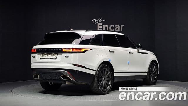 Land Rover Range Rover Velar 2019 — Şəkil 3/37