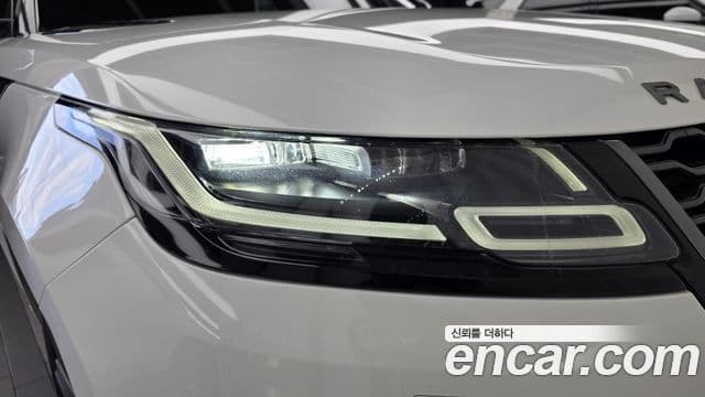 Land Rover Range Rover Velar 2019 — Şəkil 4/37