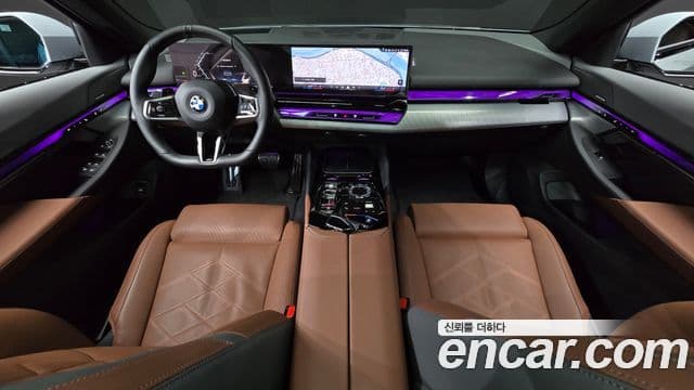 BMW 5 Series 2024 — ფოტო 16/20