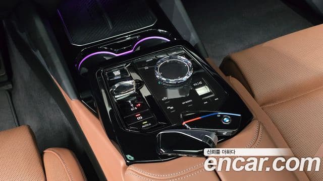 BMW 5 Series 2024 — ფოტო 19/20
