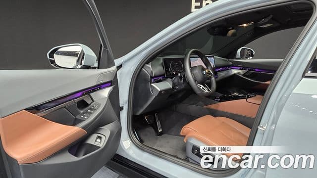 BMW 5 Series 2024 — ფოტო 12/20