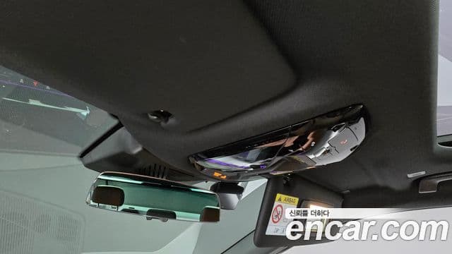 BMW 5 Series 2024 — Photo 13/20