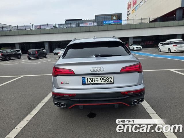 Audi SQ5 2021 — Şəkil 12/13