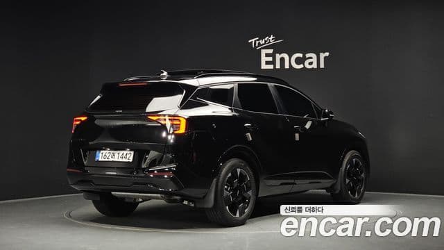 Kia Sportage 2025 — Фото 2/20