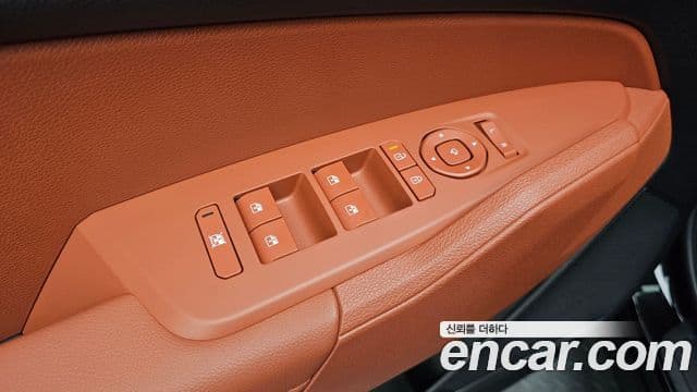 Kia Sportage 2025 — Фото 16/20